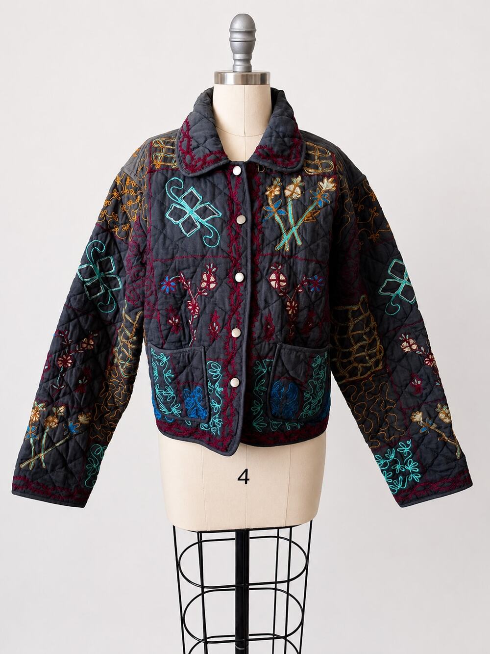 90s VTG Reversible Quilted Jacket Womens S Embroidered Patchwork Boho Floral